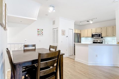 Condominio en venta en Maitland, Florida, 2 dormitorios, 118.91 m2 № 1902330 - foto 7