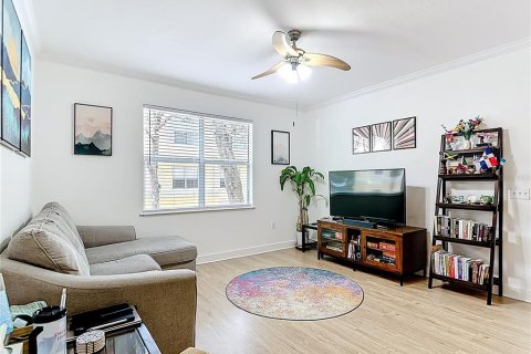 Condominio en venta en Maitland, Florida, 2 dormitorios, 118.91 m2 № 1902330 - foto 19