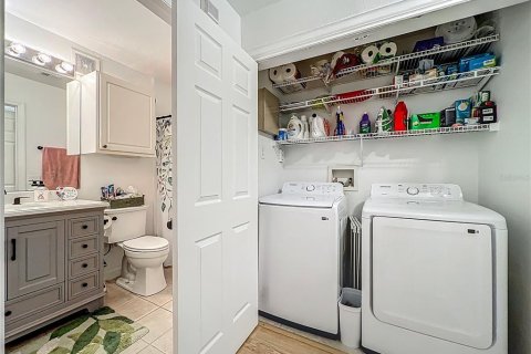 Condominio en venta en Maitland, Florida, 2 dormitorios, 118.91 m2 № 1902330 - foto 23