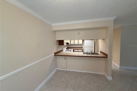 House in Pinellas Park, Florida 2 bedrooms, 90.58 sq.m. № 2155823 - photo 15