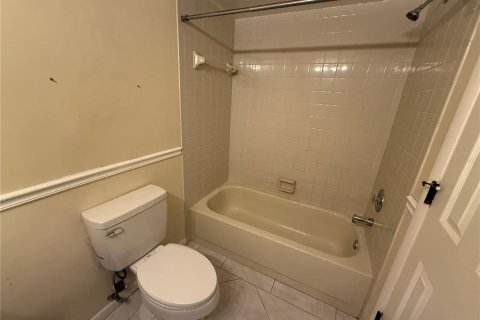 House in Pinellas Park, Florida 2 bedrooms, 90.58 sq.m. № 2155823 - photo 11