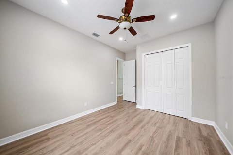 Casa en venta en Tampa, Florida, 6 dormitorios, 342.72 m2 № 2213189 - foto 30