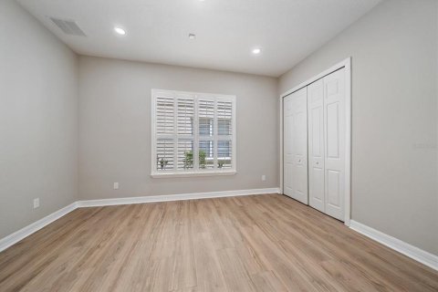Casa en venta en Tampa, Florida, 6 dormitorios, 342.72 m2 № 2213189 - foto 20