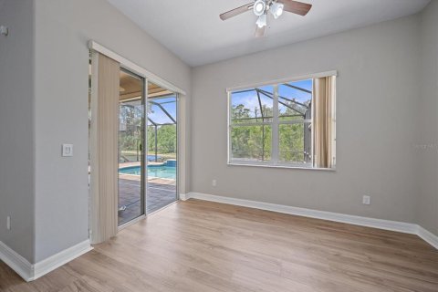 Casa en venta en Tampa, Florida, 6 dormitorios, 342.72 m2 № 2213189 - foto 29