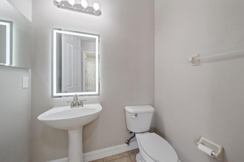 Casa en venta en Tampa, Florida, 6 dormitorios, 342.72 m2 № 2213189 - foto 18
