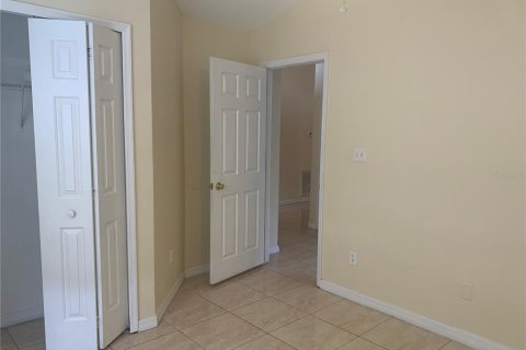 House in Orlando, Florida 4 bedrooms, 165.18 sq.m. № 2203559 - photo 16