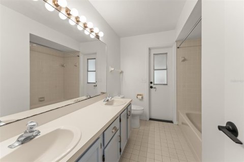 Villa ou maison à vendre à Longwood, Floride: 4 chambres, 180.14 m2 № 2415562 - photo 30