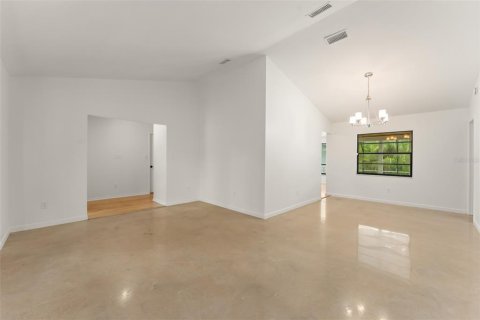 Villa ou maison à vendre à Longwood, Floride: 4 chambres, 180.14 m2 № 2415562 - photo 6