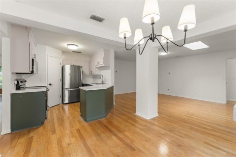 Villa ou maison à vendre à Longwood, Floride: 4 chambres, 180.14 m2 № 2415562 - photo 22