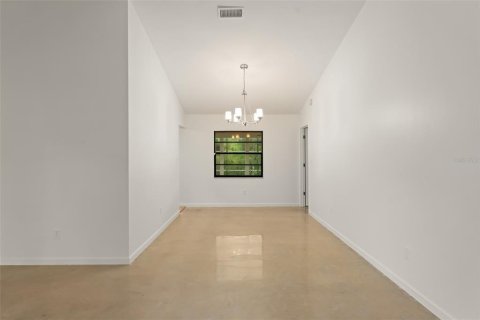 Villa ou maison à vendre à Longwood, Floride: 4 chambres, 180.14 m2 № 2415562 - photo 7