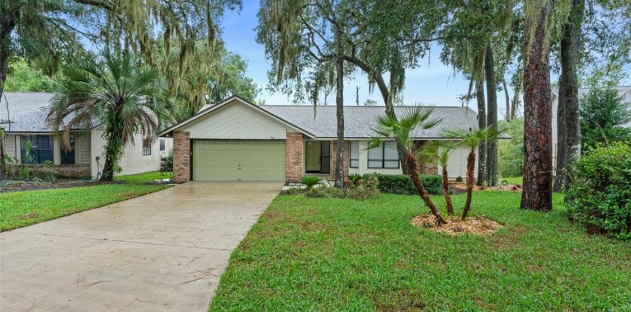Villa ou maison à Longwood, Floride 4 chambres, 180.14 m2 № 2415562