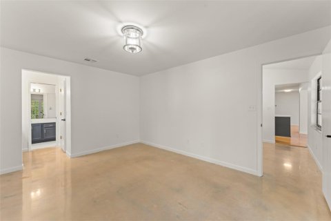 Villa ou maison à vendre à Longwood, Floride: 4 chambres, 180.14 m2 № 2415562 - photo 11