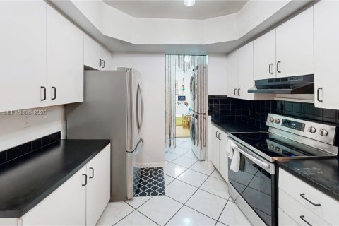 House in Homestead, Florida 3 bedrooms, 138.98 sq.m. № 2027587 - photo 15