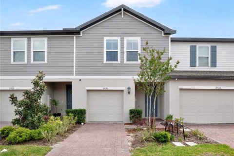 Adosado en Orlando, Florida 3 dormitorios, 138.33 m2 № 2104837