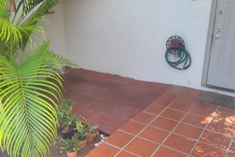 Copropriété à vendre à Aventura, Floride: 1 chambre, 86.03 m2 № 2011732 - photo 3