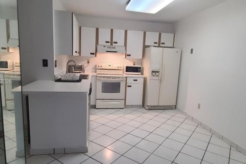 Copropriété à vendre à Aventura, Floride: 1 chambre, 86.03 m2 № 2011732 - photo 12