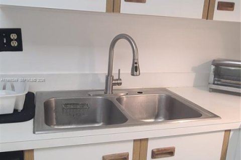 Copropriété à vendre à Aventura, Floride: 1 chambre, 86.03 m2 № 2011732 - photo 9