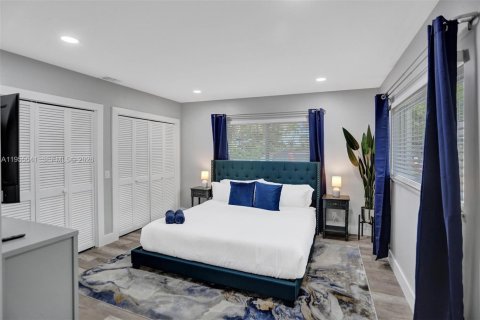 Купить виллу или дом в Дирфилд-Бич, Флорида 5 спален, 287.53м2, № 2009689 - фото 28