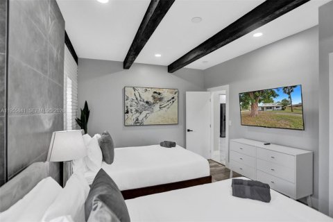 Купить виллу или дом в Дирфилд-Бич, Флорида 5 спален, 287.53м2, № 2009689 - фото 27