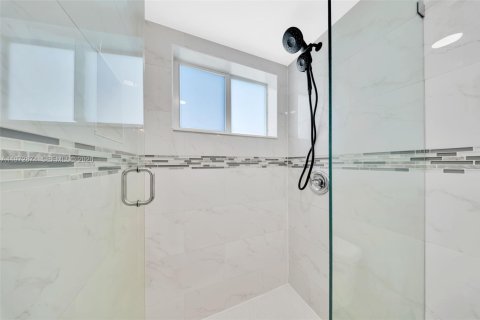 Copropriété à louer à Miami Beach, Floride: 2 chambres, 76.46 m2 № 2033082 - photo 29