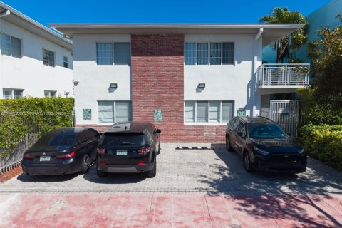 Condo à Miami Beach, Floride, 2 chambres  № 2033082