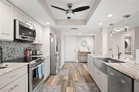 Touwnhouse à louer à Seminole, Floride: 2 chambres, 161 m2 № 2107989 - photo 21