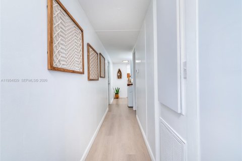 Appartement à louer à Key Largo, Floride: 2 chambres, 67.73 m2 № 2153365 - photo 21