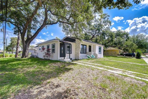 Villa ou maison à Gulfport, Floride 3 chambres, 101.26 m2 № 2097014