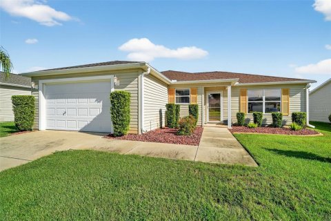 Villa ou maison à vendre à The Villages, Floride: 3 chambres, 115.2 m2 № 1884177 - photo 3