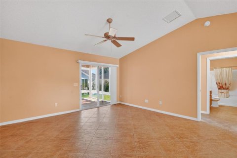 Villa ou maison à vendre à The Villages, Floride: 3 chambres, 115.2 m2 № 1884177 - photo 6
