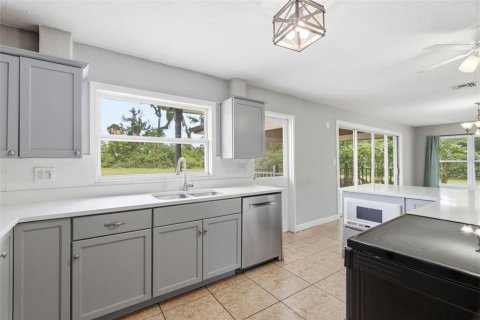Casa en venta en Brandon, Florida, 3 dormitorios, 156.08 m2 № 2204208 - foto 19