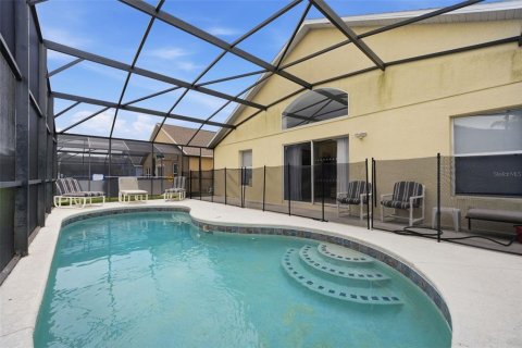 House in Kissimmee, Florida 4 bedrooms, 180.23 sq.m. № 2107734 - photo 22