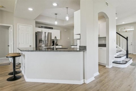 House in Wesley Chapel, Florida 4 bedrooms, 224.82 sq.m. № 1661714 - photo 11
