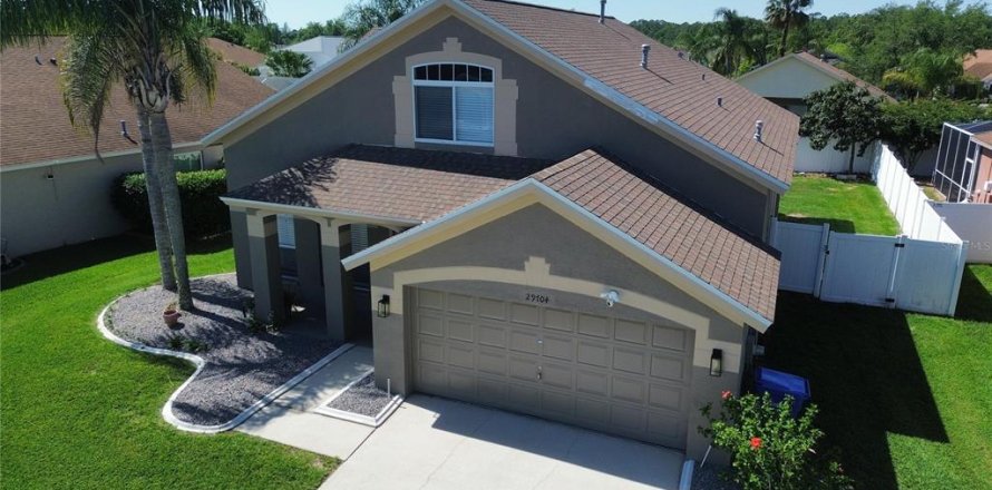 House in Wesley Chapel, Florida 4 bedrooms, 224.82 sq.m. № 1661714