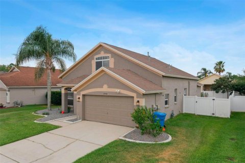 House in Wesley Chapel, Florida 4 bedrooms, 224.82 sq.m. № 1661714 - photo 3