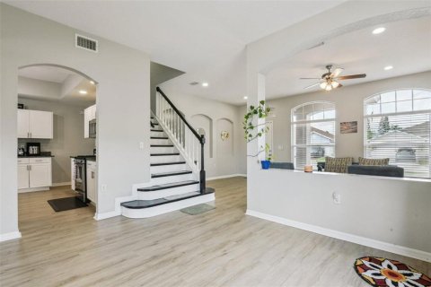 House in Wesley Chapel, Florida 4 bedrooms, 224.82 sq.m. № 1661714 - photo 8