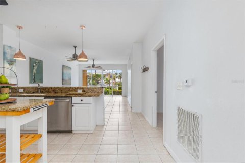 Copropriété à vendre à Punta Gorda, Floride: 3 chambres, 140.93 m2 № 2214298 - photo 6