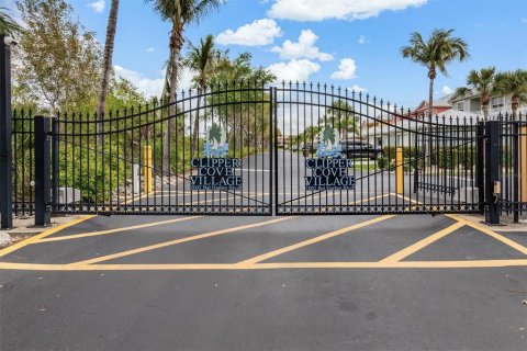 Copropriété à vendre à Punta Gorda, Floride: 3 chambres, 140.93 m2 № 2214298 - photo 29