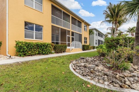 Copropriété à vendre à Punta Gorda, Floride: 3 chambres, 140.93 m2 № 2214298 - photo 27