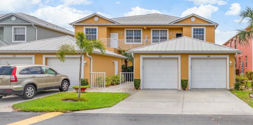 Condo à Punta Gorda, Floride, 3 chambres  № 2214298