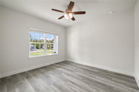 House in Dunnellon, Florida 4 bedrooms, 157.38 sq.m. № 2419946 - photo 12