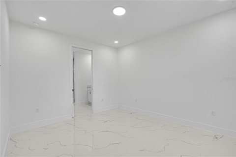 House in Rotonda, Florida 3 bedrooms, 137.12 sq.m. № 2204712 - photo 30