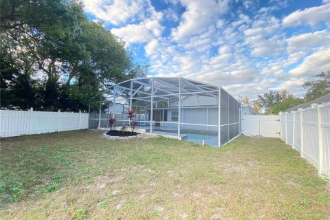 House in Orlando, Florida 5 bedrooms, 218.6 sq.m. № 1448349 - photo 28