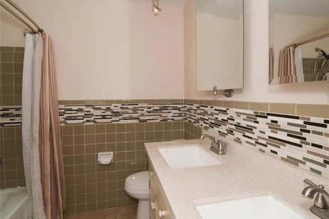 Villa ou maison à vendre à Ocala, Floride: 4 chambres, 185.9 m2 № 2408223 - photo 14