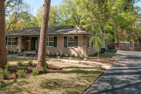 Villa ou maison à vendre à Ocala, Floride: 4 chambres, 185.9 m2 № 2408223 - photo 3