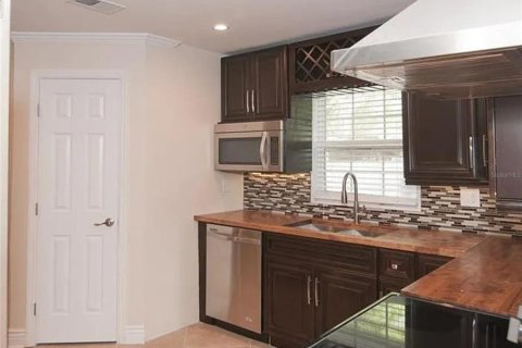 Villa ou maison à vendre à Ocala, Floride: 4 chambres, 185.9 m2 № 2408223 - photo 20