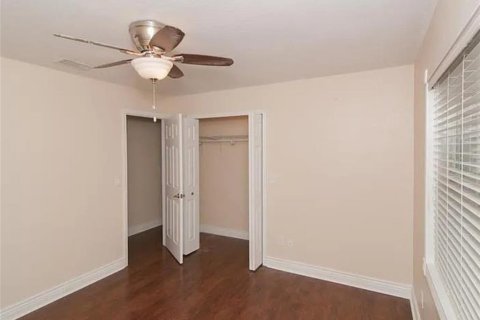 Villa ou maison à vendre à Ocala, Floride: 4 chambres, 185.9 m2 № 2408223 - photo 11