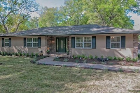Villa ou maison à Ocala, Floride 4 chambres, 185.9 m2 № 2408223