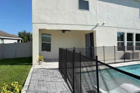 Casa en alquiler en Orlando, Florida, 5 dormitorios, 295.06 m2 № 1913912 - foto 7