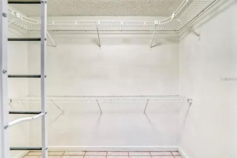 Снять в аренду виллу или дом в Сейфти-Харбор, Флорида 5 комнат, 218.13м2, № 1873782 - фото 20